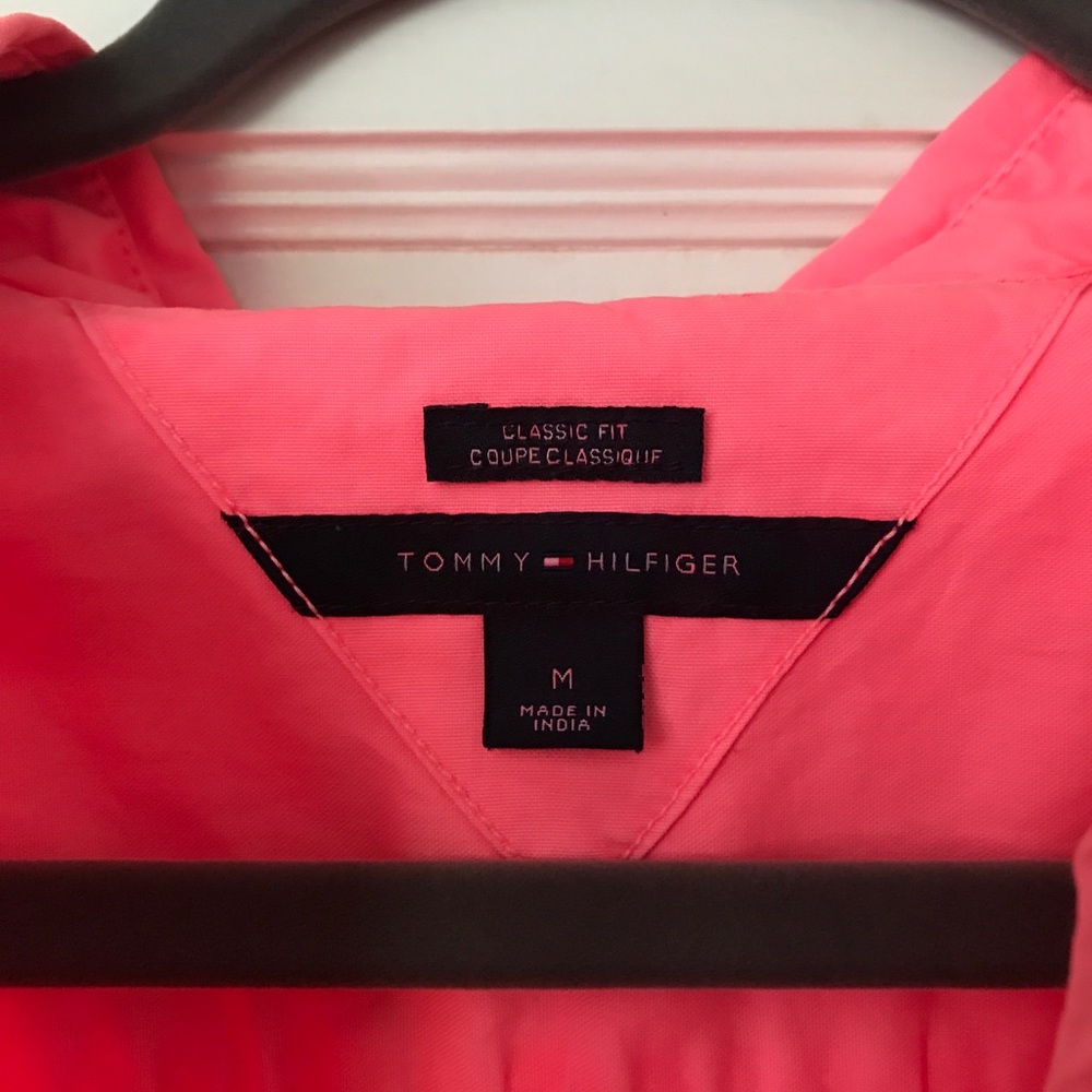 Tommy Hilfiger button down - Picture 2 of 3